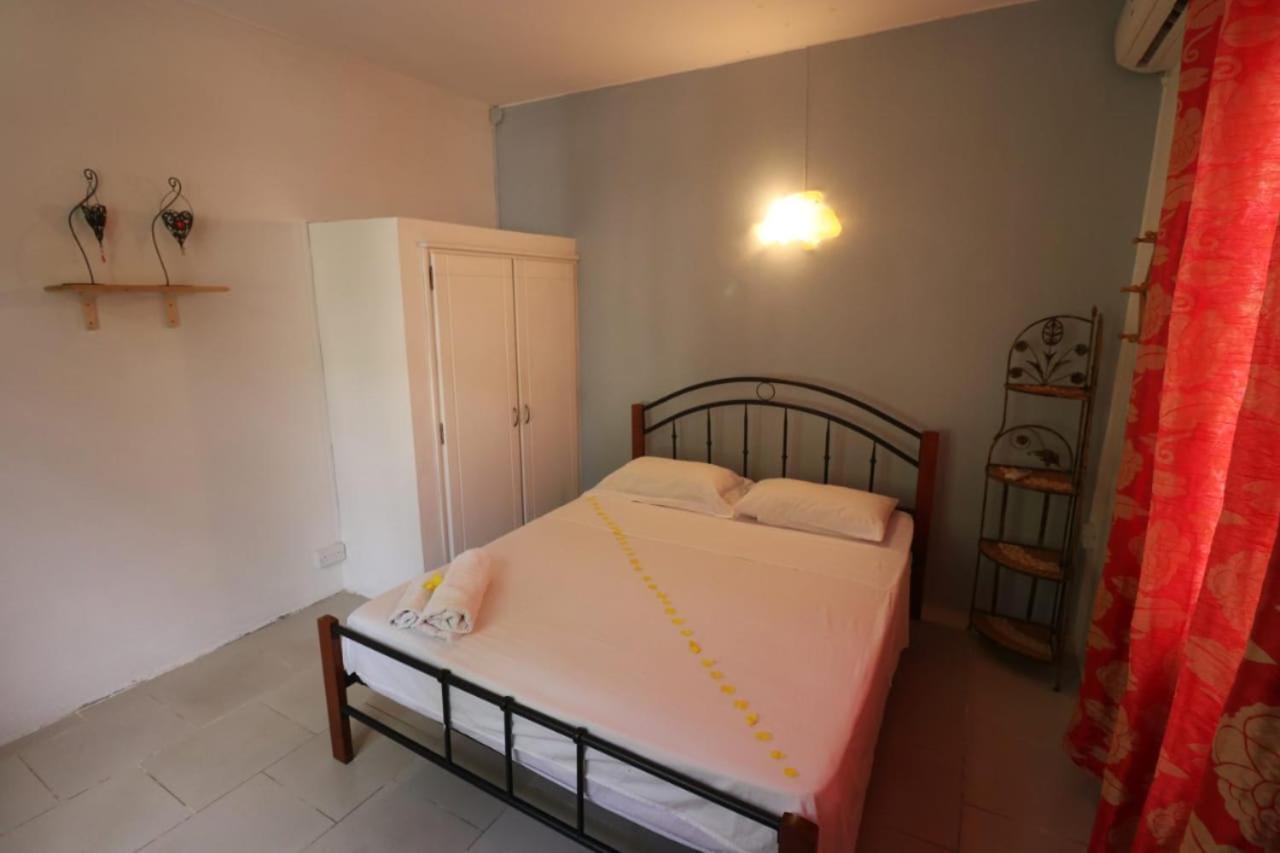 Isola Bella Luxury Villa La Gaulette Extérieur photo